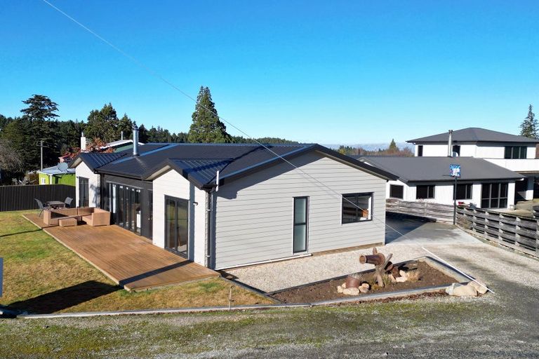 Photo of property in 11 Keswick Street, Naseby, 9396