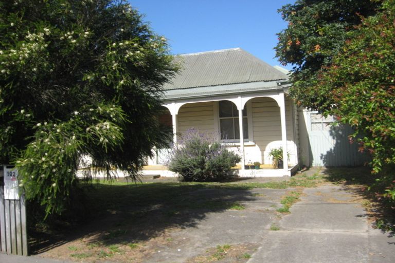 Photo of property in 102 Waltham Road, Sydenham, Christchurch, 8023