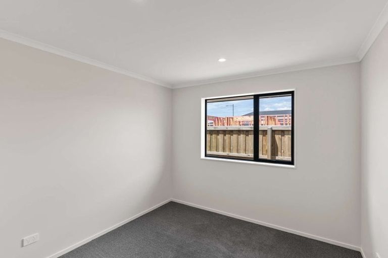 Photo of property in 86 Broadway Parade, Rolleston, 7615