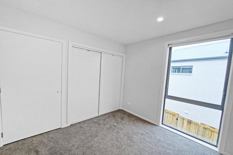 Photo of property in 9/16 Sladden Street, Naenae, Lower Hutt, 5011