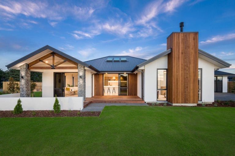 Photo of property in 16 Stoney Brook Lane, Kerikeri, 0230