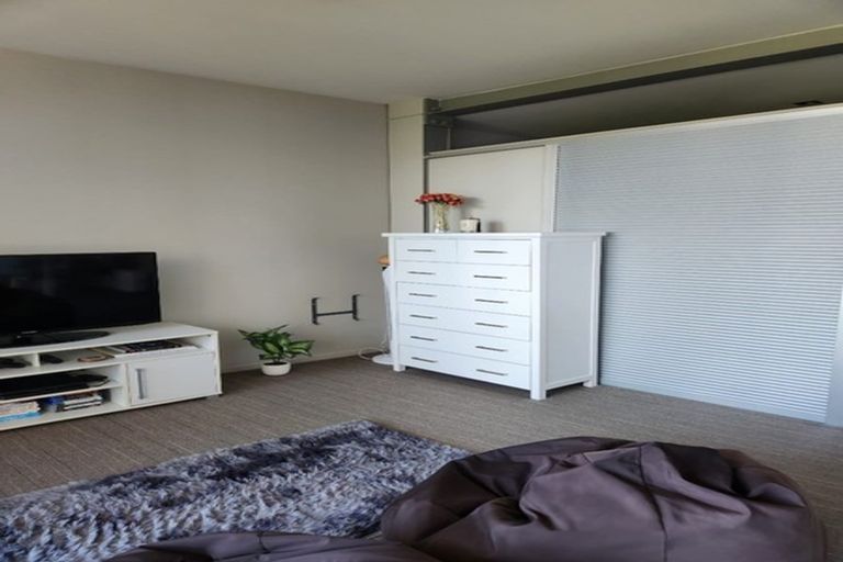 Photo of property in 1/143g Carlton Gore Road, Newmarket, Auckland, 1023