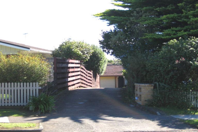Photo of property in 1/19 Murvale Drive, Bucklands Beach, Auckland, 2014
