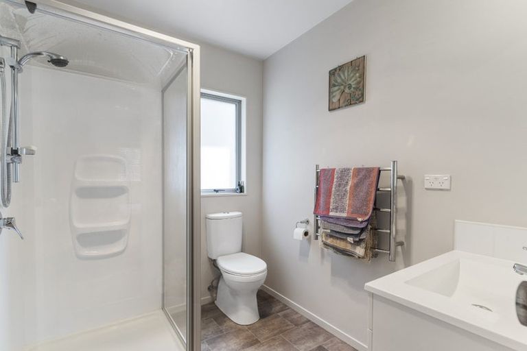 Photo of property in 89 Shakespear Road, Army Bay, Whangaparaoa, 0930