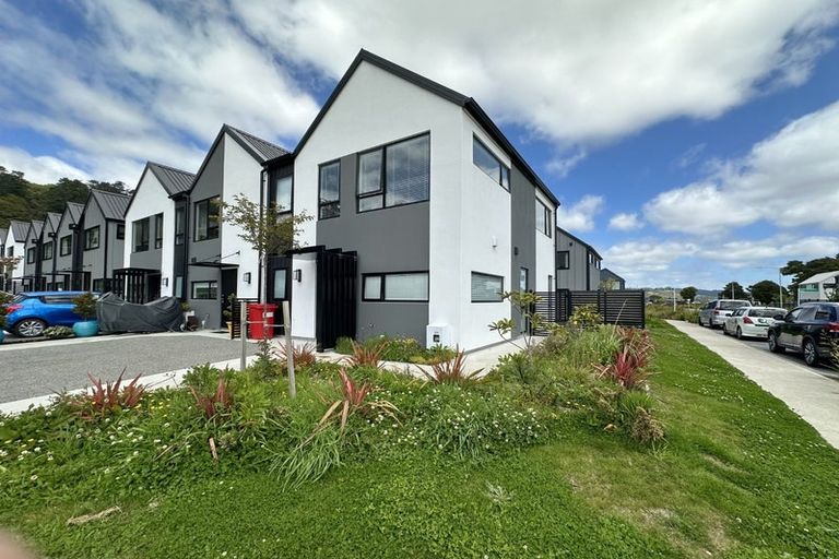 Photo of property in 23 Doug Jensen Street, Wallaceville, Upper Hutt, 5018