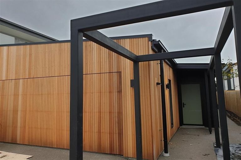 Photo of property in 348 Barbadoes Street, Christchurch Central, Christchurch, 8011