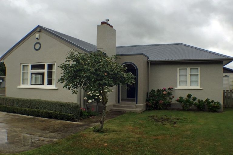 Photo of property in 6 Manuka Street, Hokowhitu, Palmerston North, 4410