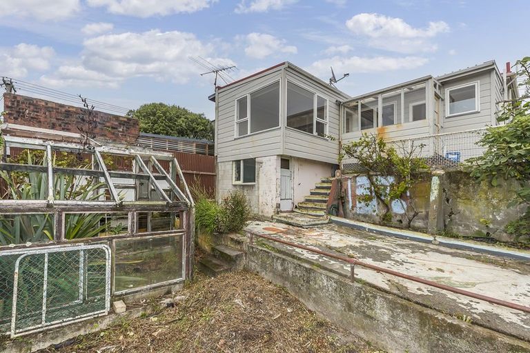 Photo of property in 67 Wright Street, Mount Cook, Wellington, 6021