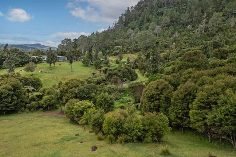 Photo of property in 896a Hikuai Settlement Road, Pauanui, Hikuai, 3579
