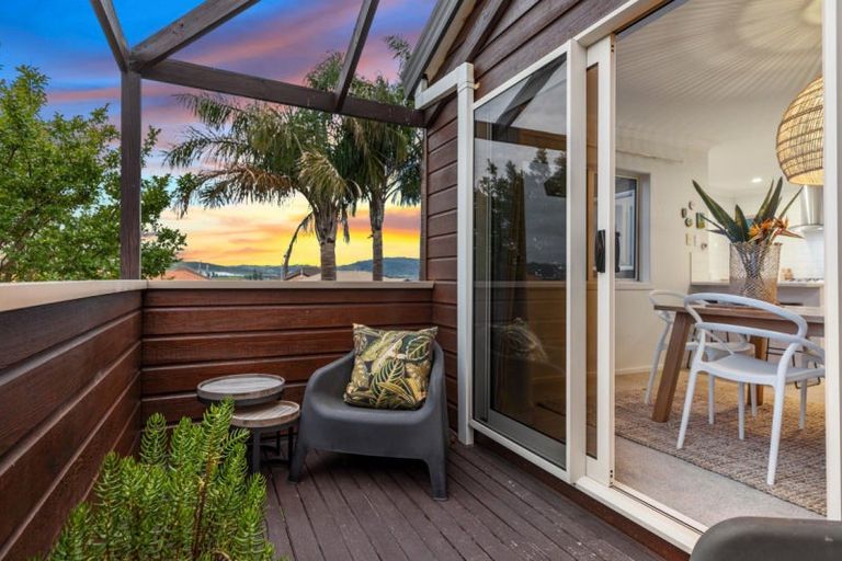 Photo of property in 38 Plateau Heights, Mount Maunganui, 3116