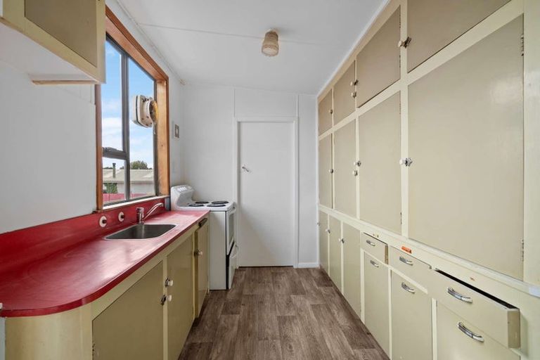 Photo of property in 60 Centre Street, Strathern, Invercargill, 9812