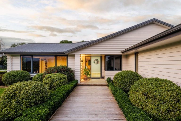 Photo of property in 12e Coombes Road, Te Kowhai, Hamilton, 3288