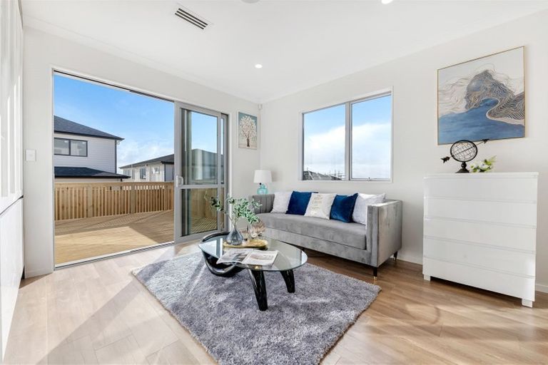 Photo of property in 13 Aklander Rise, Flat Bush, Auckland, 2019