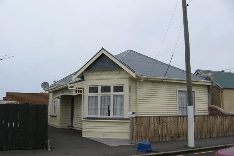 Photo of property in 59 Oxford Street, South Dunedin, Dunedin, 9012