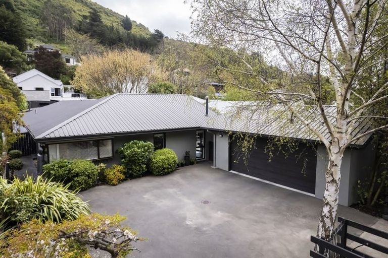 Photo of property in 88 Bowenvale Avenue, Cashmere, Christchurch, 8022