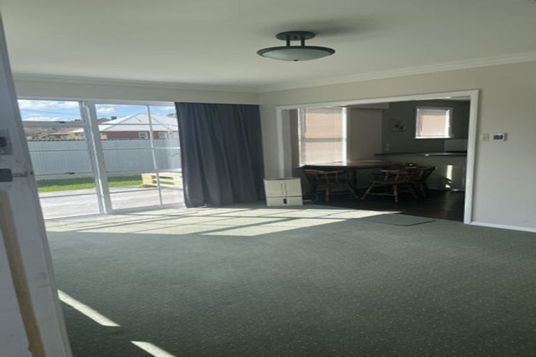 Photo of property in 3/17 Porutu Street, Fairfield, Lower Hutt, 5011