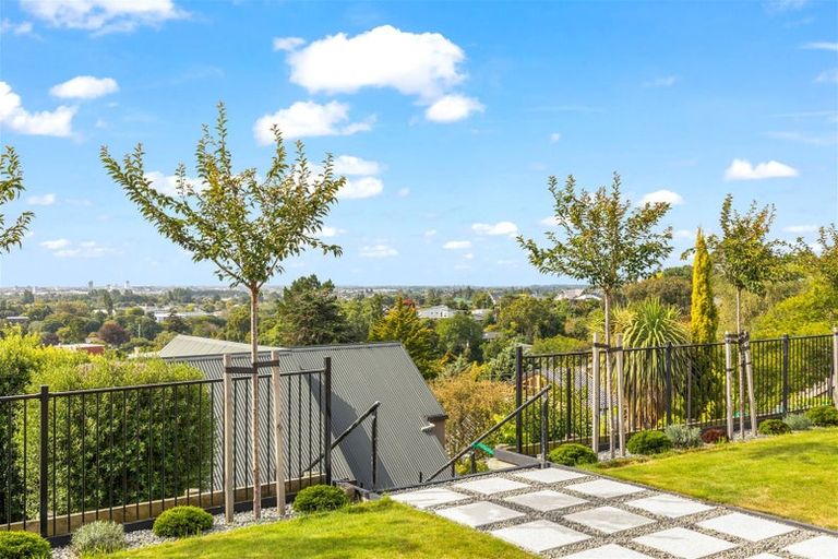 Photo of property in 9 Delhi Place, Cashmere, Christchurch, 8022