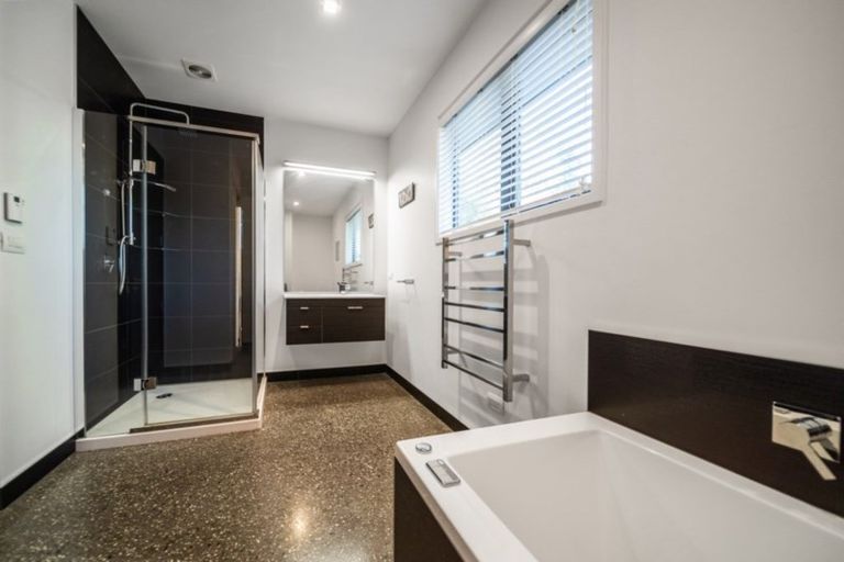 Photo of property in 4 Jacks Point Rise, Jacks Point, Queenstown, 9371