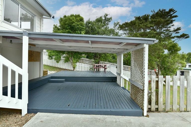 Photo of property in 30 Bay Vista Drive, Red Beach, 0932