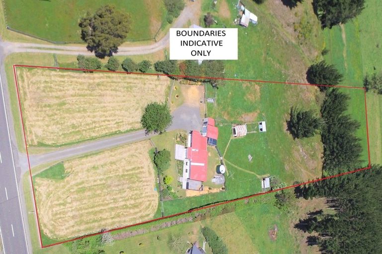 Photo of property in 170 Foxton Shannon Road, Foxton, 4893