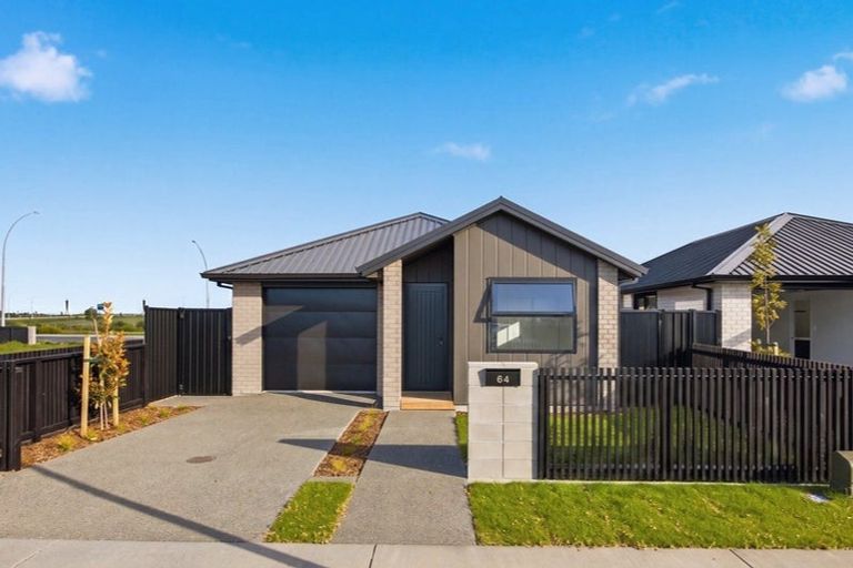 Photo of property in 64 Empire Crescent, Papamoa, 3118