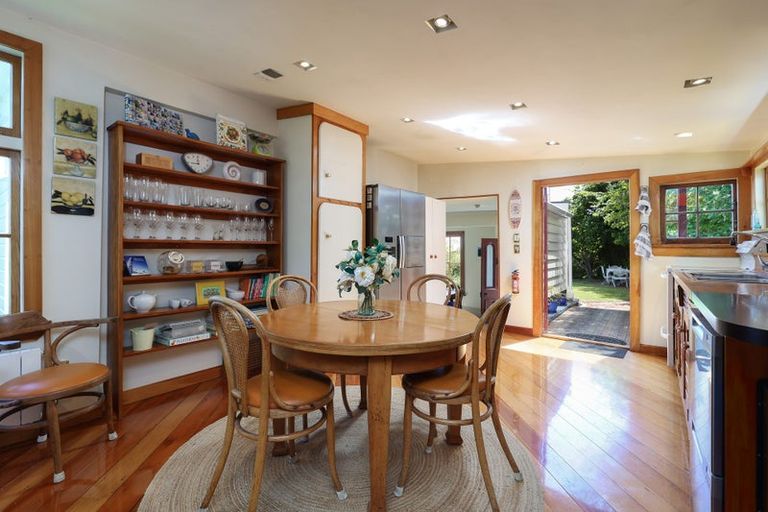 Photo of property in 24 Richardson Street, Britannia Heights, Nelson, 7010