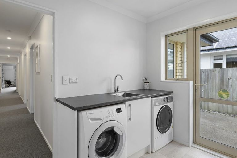 Photo of property in 450 Hills Road, Mairehau, Christchurch, 8052