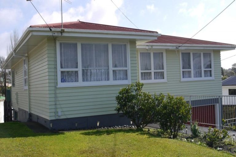 Photo of property in 26 Sabulite Road, Kelston, Auckland, 0602
