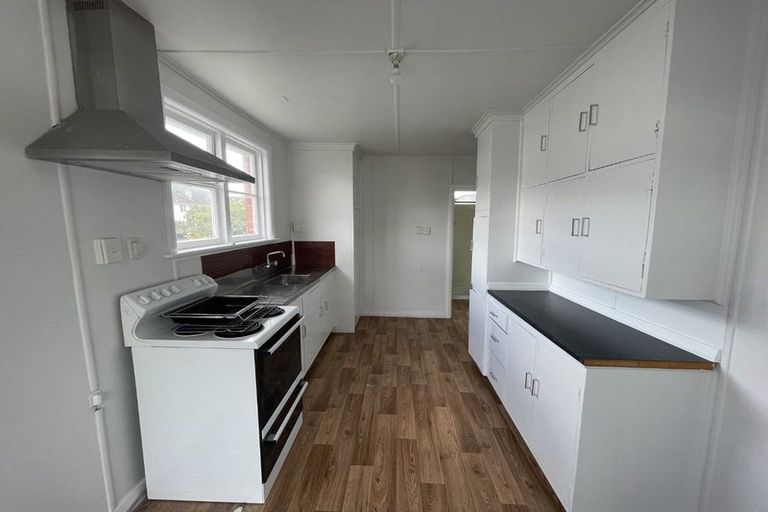 Photo of property in 60 Godley Street, Waiwhetu, Lower Hutt, 5010