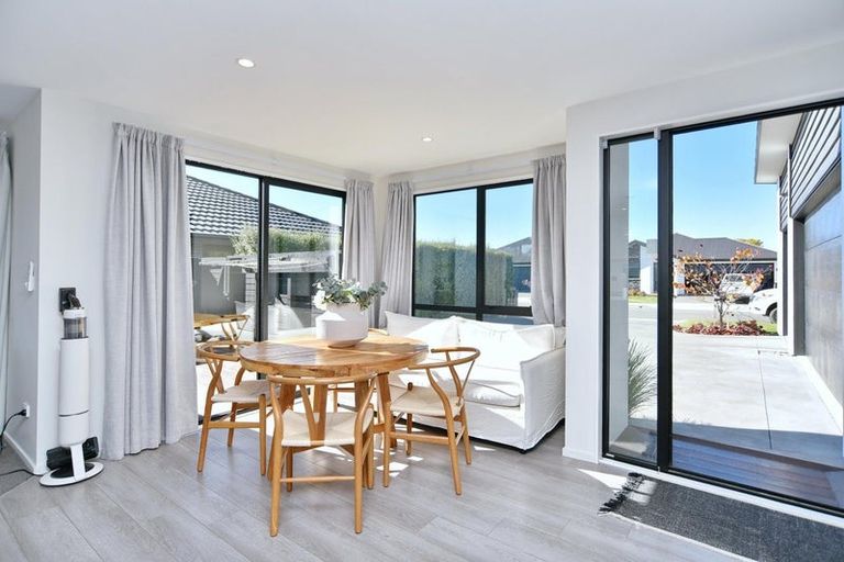 Photo of property in 10 Jury Lane, Woodend, 7610