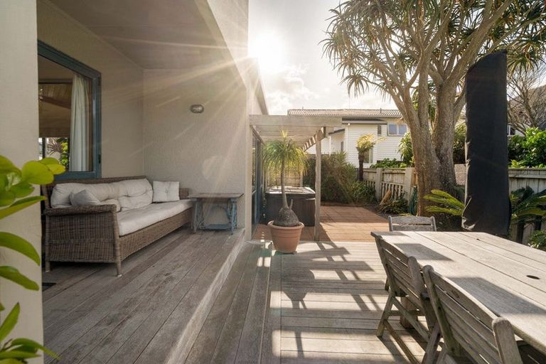 Photo of property in 345a Oceanbeach Road, Mount Maunganui, 3116
