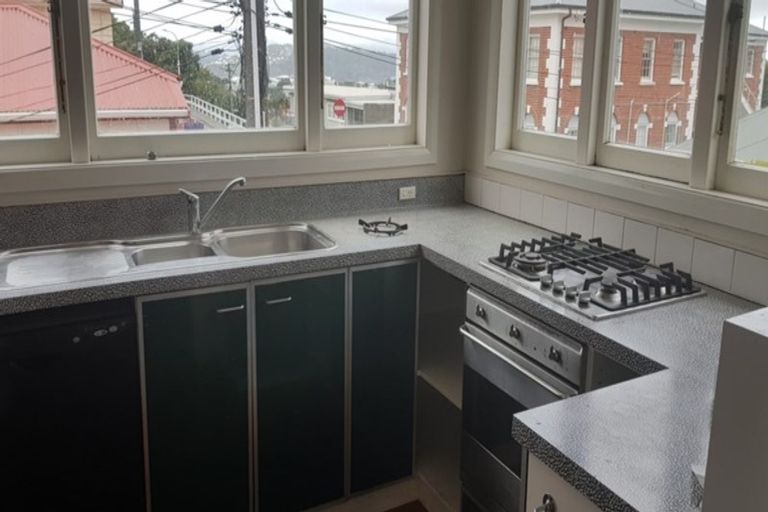 Photo of property in 55 Northland Road, Northland, Wellington, 6012