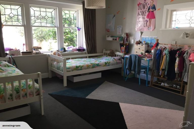 Photo of property in 23 Severn Street, Island Bay, Wellington, 6023