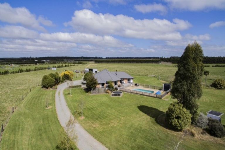 Photo of property in 866 Harewood Road, Eyrewell, Rangiora, 7476