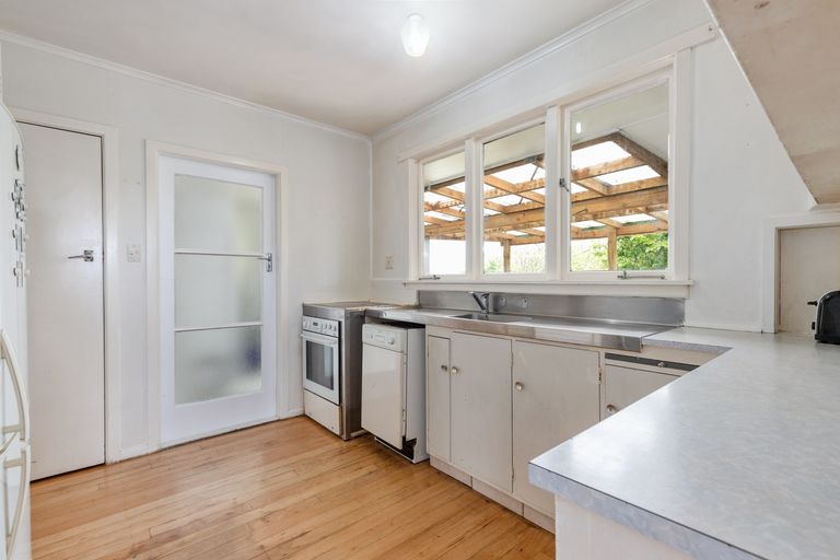 Photo of property in 28 Tauranga Road, Waihi, 3610