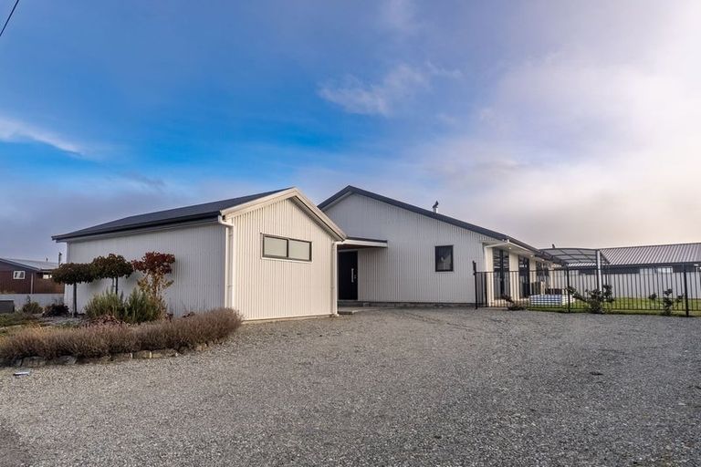 Photo of property in 218 Mackenzie Drive, Twizel, 7901