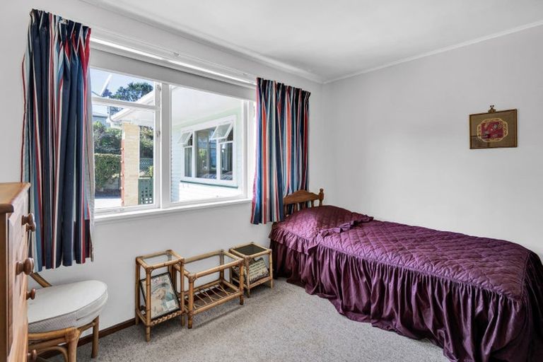 Photo of property in 99 Clawton Street, Westown, New Plymouth, 4310