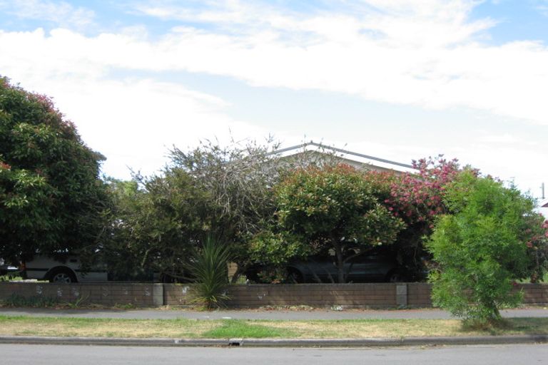 Photo of property in 6 Daytona Place, Parklands, Christchurch, 8083