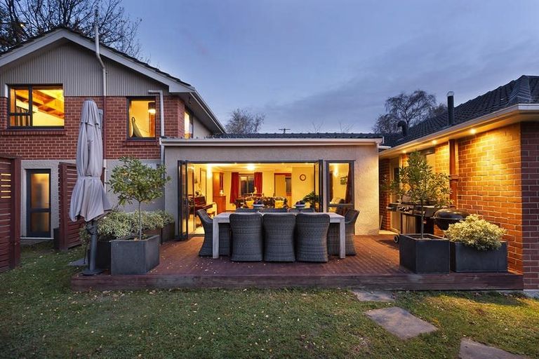 Photo of property in 332 Kenmure Road, Kenmure, Dunedin, 9011