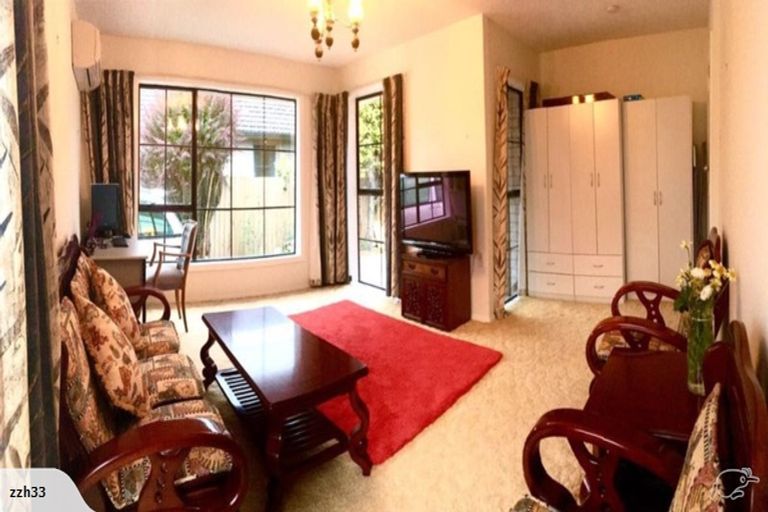 Photo of property in 45 Fovant Street, Russley, Christchurch, 8042