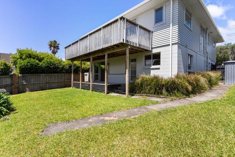 Photo of property in 88 Aberdeen Road, Campbells Bay, Auckland, 0620