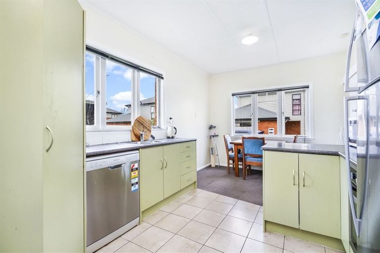 Photo of property in 219a Fox Street, Hamilton East, Hamilton, 3216