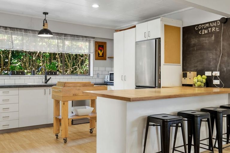 Photo of property in 16 The Anchorage, Waikawa, Picton, 7220