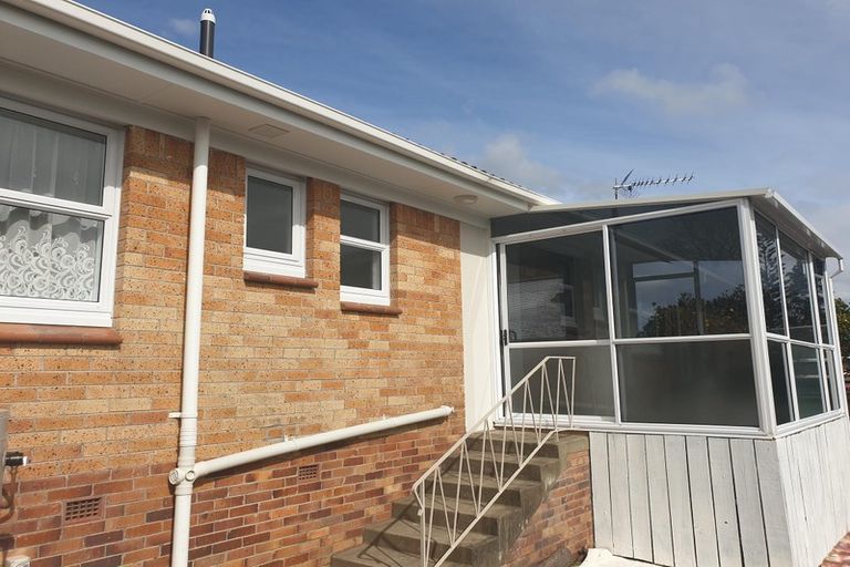 Photo of property in 15a Collie Street, Hillpark, Auckland, 2102