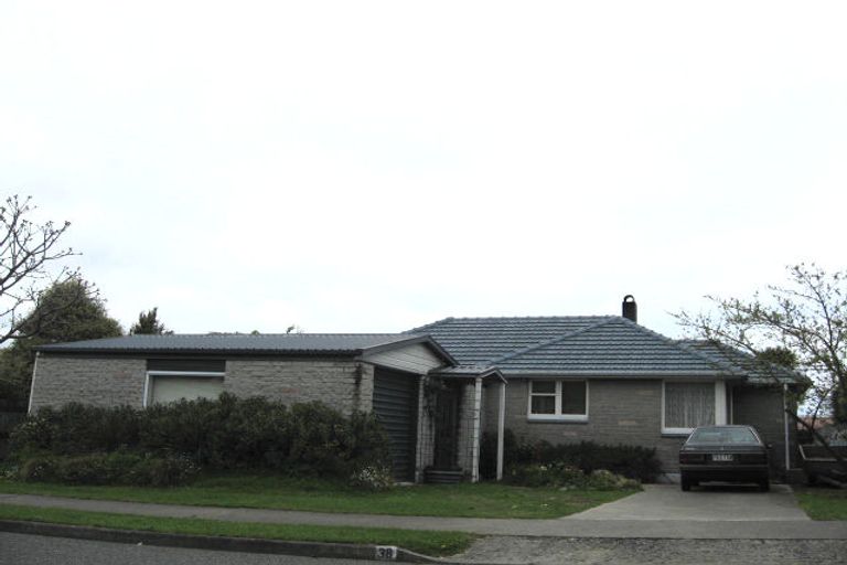 Photo of property in 38 Marlowe Street, Stoke, Nelson, 7011