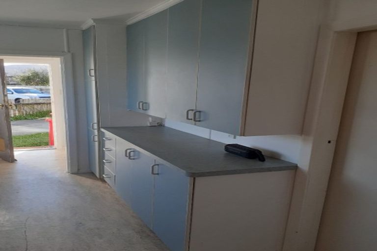 Photo of property in 19 Trevethick Grove, Woburn, Lower Hutt, 5010