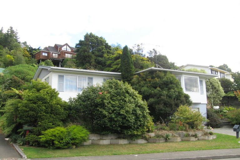 Photo of property in 81 Sunbrae Drive, Silverstream, Upper Hutt, 5019