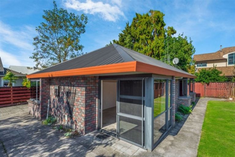 Photo of property in 74 Clarkin Road, Fairfield, Hamilton, 3214