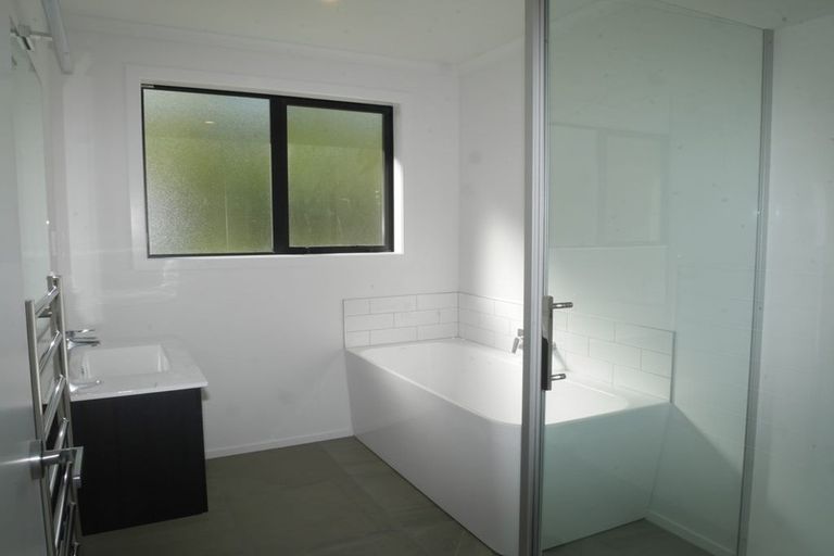 Photo of property in 13 Rongomau Lane, Raumati South, Paraparaumu, 5032