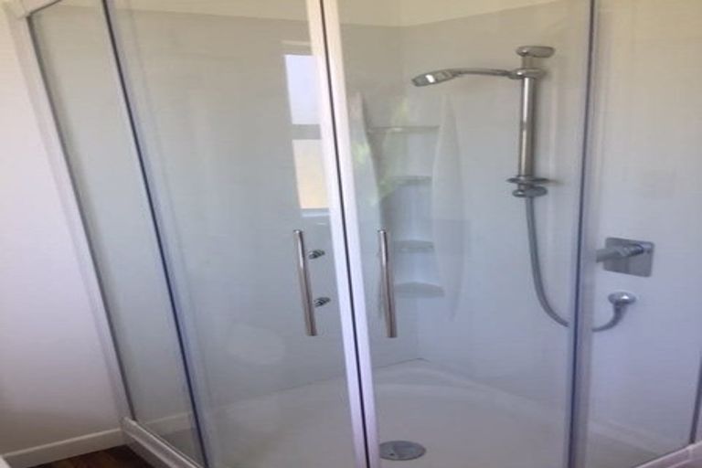 Photo of property in 1 Tainui Street, Raumati Beach, Paraparaumu, 5032